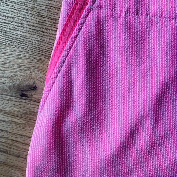 Lady Hagan Size 10 Pink with White Pin Stripes Golf Skort - Picture 2 of 5